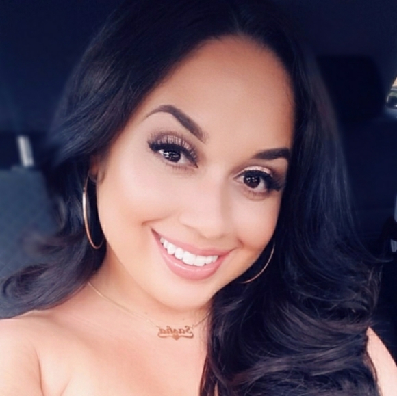 Clothes - Picture 1 of 1